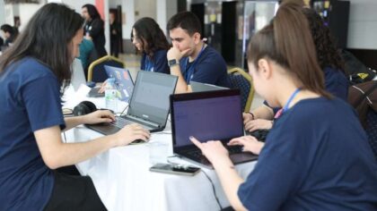 AA-20260328-40947942-40947937-GENCLERI_UZAYLA_BULUSTURAN_ASTRO_HACKATHON_ETKINLIGI_NEVSEHIRDE_BASLADI-scaled-aspect-ratio