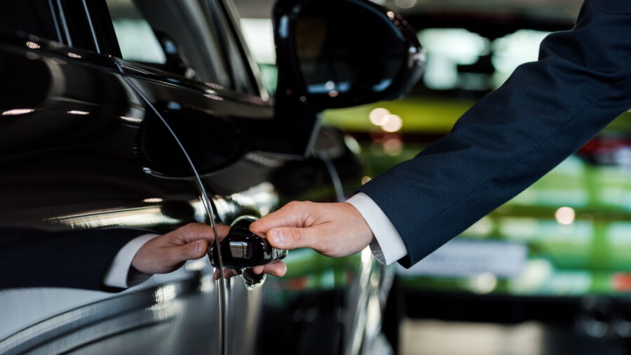 What is Daily Car Rental? Who Provides Advantage?