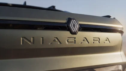Renault announced the name of its new pick-up model as Niagara