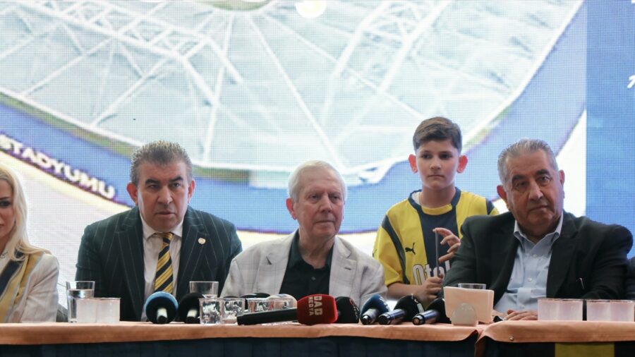 Aziz Yıldırım Kocaeli’de Fenerbahçelilerle buluştu:
