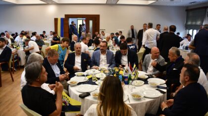 Fenerbahçe Kulübü başkan adayı Aziz Yıldırım’dan “birlik” mesajı