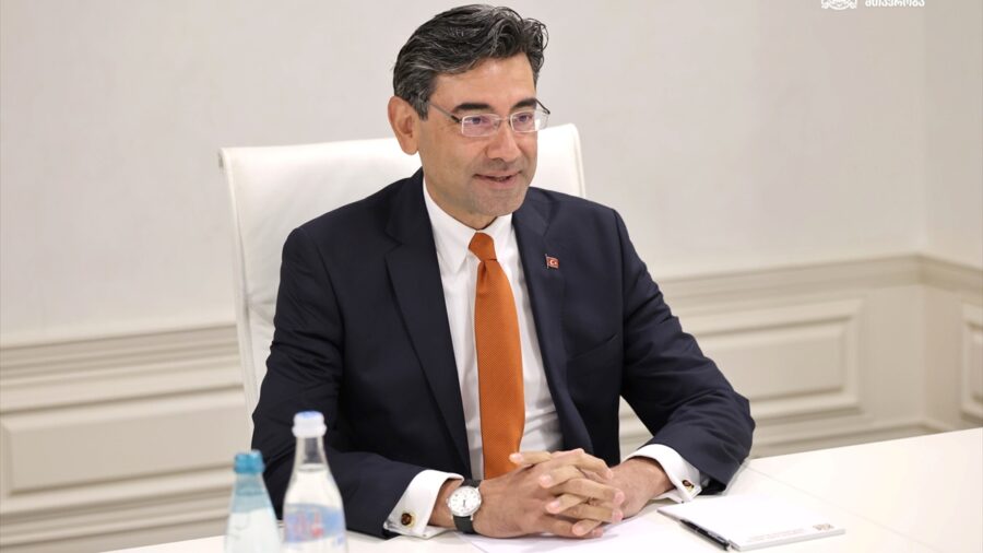 Gürcistan Başbakanı Kobakhidze, Türkiye’nin Tiflis Büyükelçisi Arı’yı kabul etti