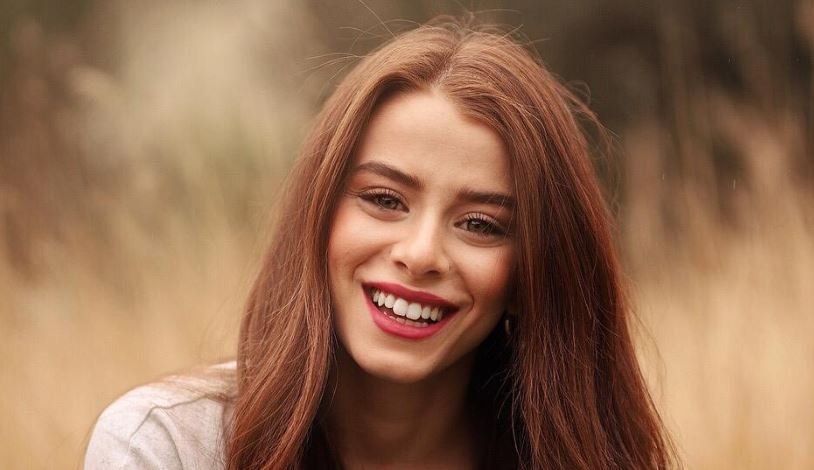 Who is İlayda Alişan? Where is he from – Height – Age – TV Series – Family