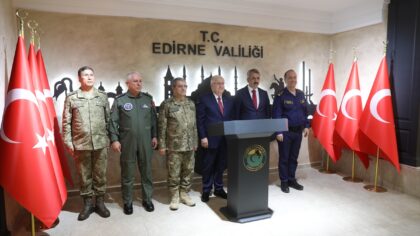 Milli Savunma Bakanı Güler, Edirne Valiliğini ziyaret etti