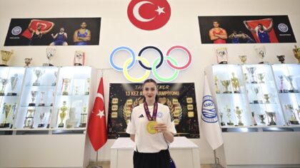 – Dünya ve Avrupa şampiyonu milli tekvandocu Merve Dinçel Kavurat: – “Türk kadın tekvandocuların tek hedefi olimpiyat şamp