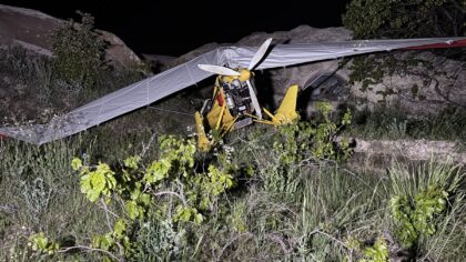 Nevşehir’de acil iniş yapan microlighttaki pilot ve yolcu yaralandı