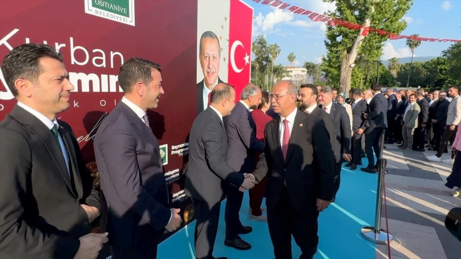 Osmaniye’de bayramlaşma programı düzenlendi