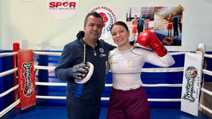 – Boksta 2 Avrupa ve 1 dünya şampiyonluğu ile farklı yarışmalarda birçok derece elde eden milli sporcu Yonca Gül Yılmaz: –