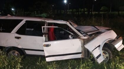 Samsun’da devrilen otomobildeki 6 kişi yaralandı