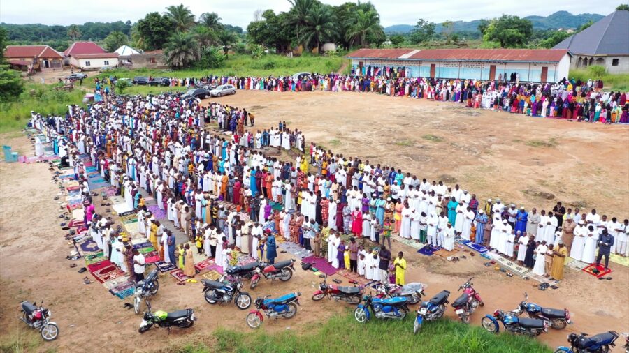 Sierra Leone’de Müslümanlar Kurban Bayramı’nı kutluyor