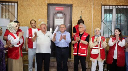 Sacrifice meat aid from Turkish Red Crescent in Kyrgyzstan