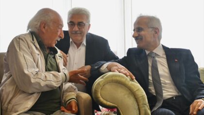 Minister of Transport and Infrastructure Uraloğlu visited the nursing home in Trabzon