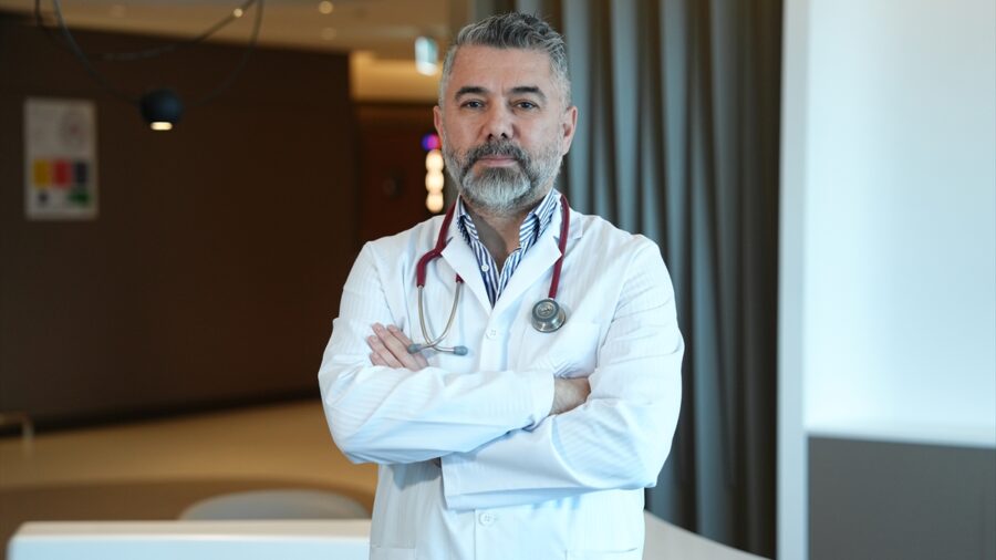 – Medipol Acıbadem Bölge Hastanesi Enfeksiyon Hastalıkları ve Klinik Mikrobiyoloji Uzmanı Doç. Dr. Hüsrev Diktaş: – “Temiz