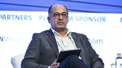 – Türkiye Varlık Fonu Genel Müdür Yardımcısı Mahmut Kayacık: – “(2024’te) İstanbul Finans Merkezi projesinin yeniden finan