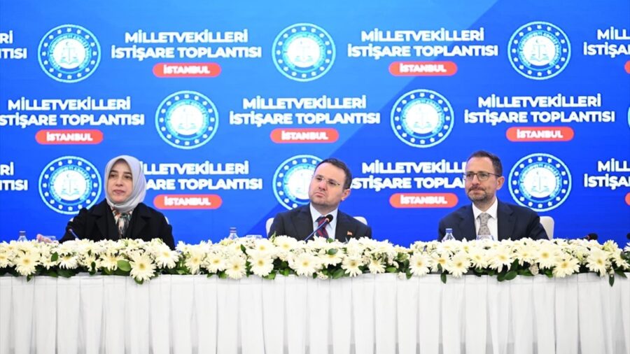 Adalet Bakanı Gürlek İstanbul milletvekilleriyle görüştü