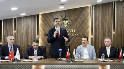– “Emin olun 2028’de tarihi zaferi tekrar elde edeceğiz. Partimizi çok güçlü oyla yeniden iktidar yapıp Cumhurbaşkanımız R