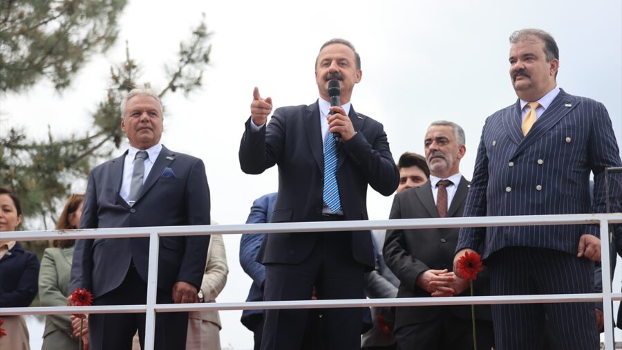 Anahtar Parti Genel Başkanı Ağıralioğlu, Mustafapaşa beldesinde seçmenle buluştu
