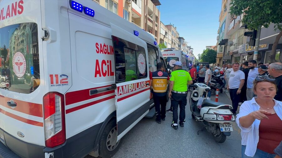 Aydın’da motosikletin anne ve 3 çocuğuna çarpması araç kamerasında