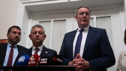 CHP Grup Başkanı Özel, SPD Genel Başkan Yardımcısı Schweitzer ile görüştü