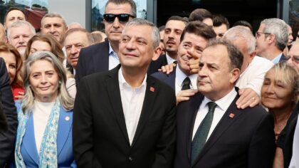 – “Verdiğiniz destek ve bu tarihi sahip çıkış için hepinize ayrı ayrı teşekkür ediyorum ve şunu ifade etmek isterim ki siz