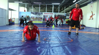 – Milli sporcu Havin Selçuk: “Avrupa ve dünya şampiyonluğu hedefim, sonra da olimpiyat hedefim var” – Antrenör Veysi Duman