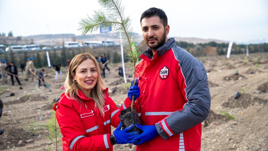– Türk Kızılay ile Tarım ve Orman Bakanlığının başlattığı proje kapsamında yaklaşık 6 ayda 1,5 milyon kan bağışçısı adına