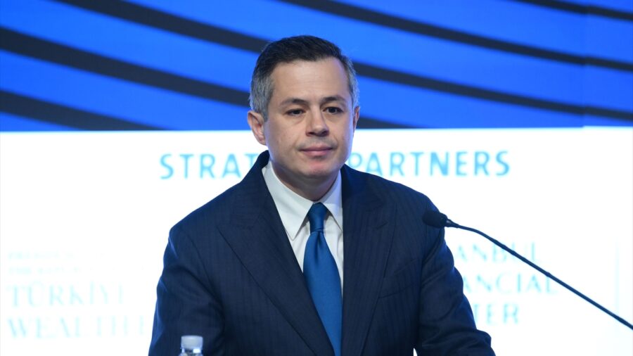 – “İstanbul her zaman ticaret ve lojistiğin önemli merkezlerinden biri oldu. Son 20 yılda Cumhurbaşkanı Recep Tayyip Erdoğ