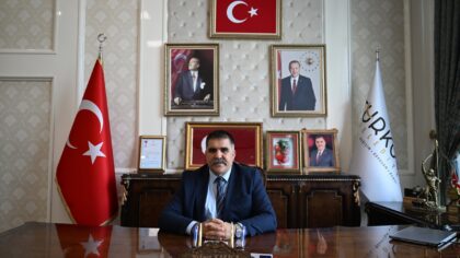 Kahramanmaraş’ta istinat duvarları sanatsal çizimlerle renkleniyor