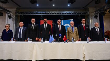 – “Biz Ankara ile Bağdat arasında köprü olmaya çalıştık. Ülkemiz olan Irak’a, memleketimiz olan Tekmeneli’mize ve Kerkük’ü