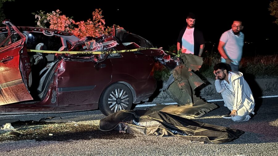 Nevşehir’de tırla çarpışan otomobilin sürücüsü hayatını kaybetti