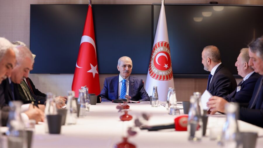 TBMM Başkanı Kurtulmuş, Süryani toplumu temsilcilerini kabul etti