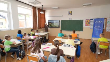 TİKA’dan Bosna Hersek’teki okullara teknolojik ekipman desteği