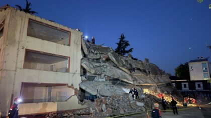 Trabzon’da deprem tatbikatı gerçekleştirildi
